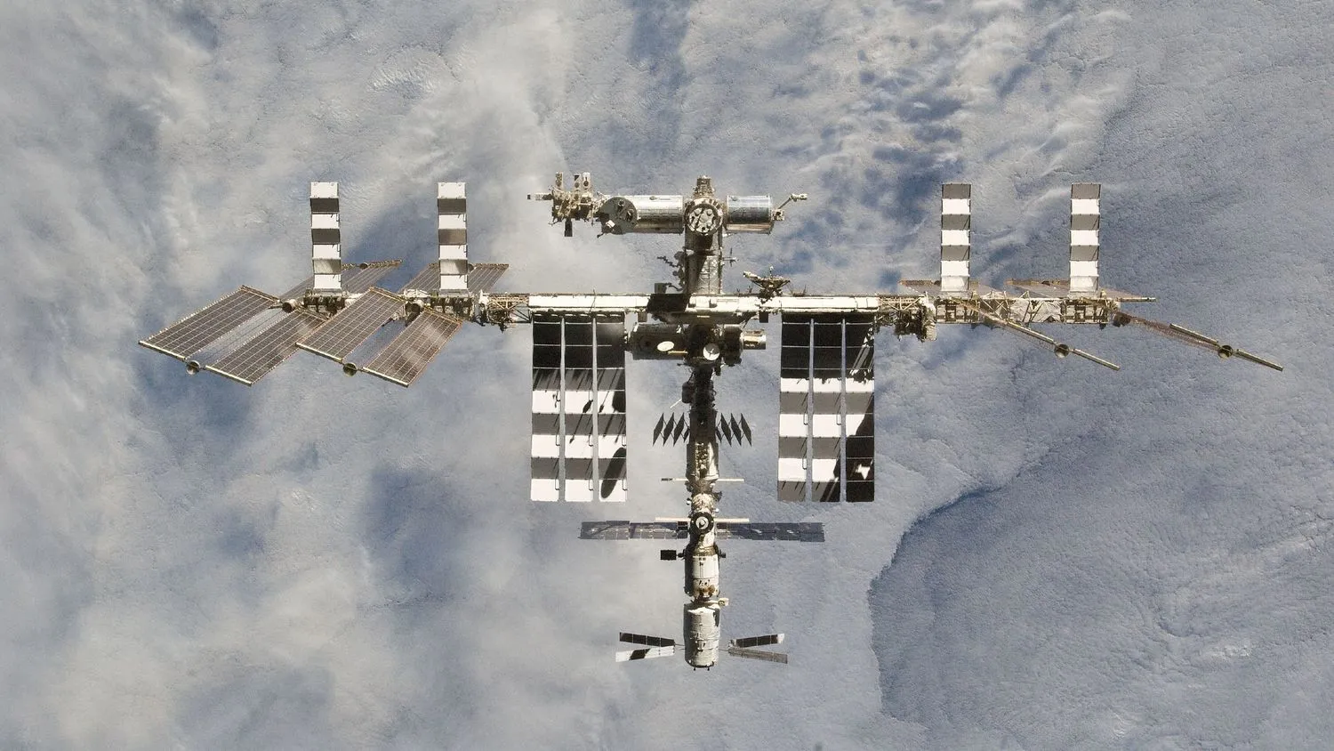 die internationale Raumstation, fotografiert mit Blick auf die Erde