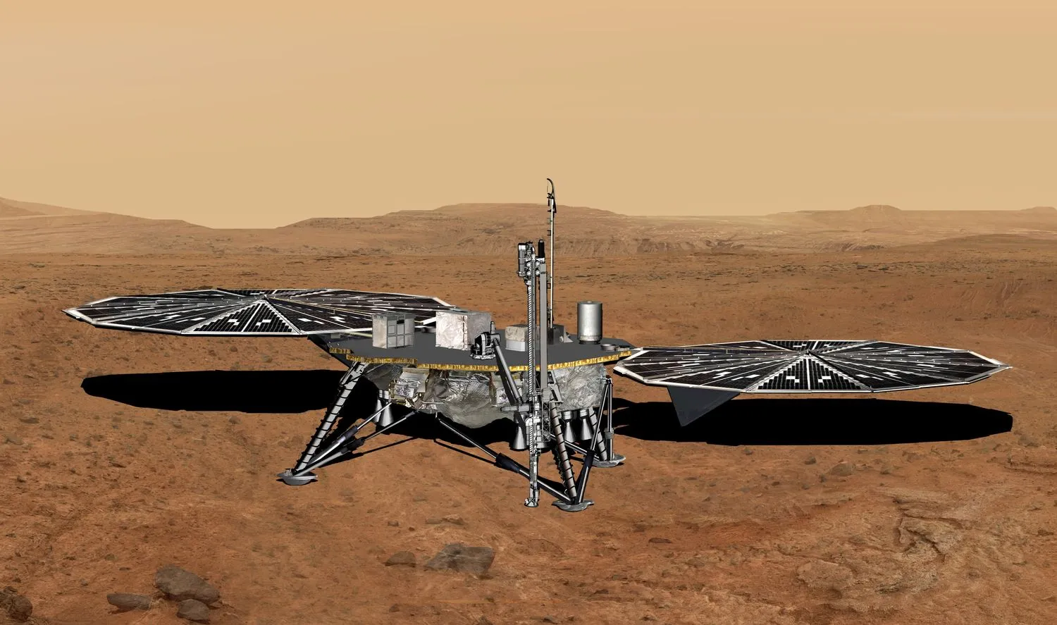 ein untersetzter Lander mit vier Beinen und zwei großen Sonnenkollektoren auf der Oberfläche eines rötlich-orangen Wüstenplaneten